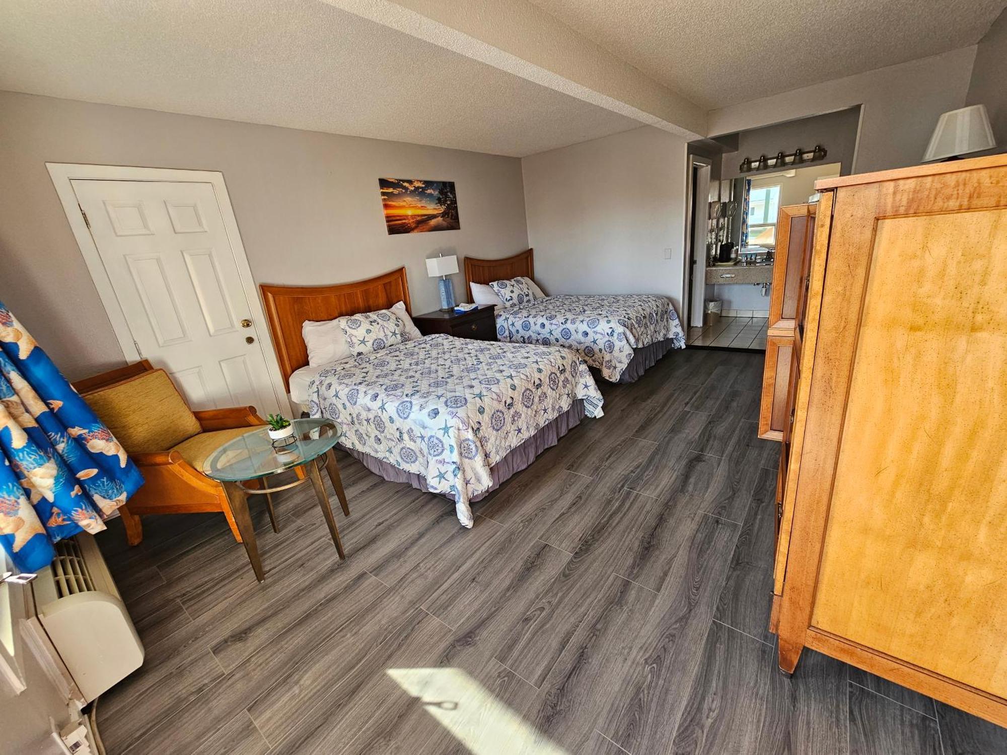 Atlantic Shores Inn And Suites Chincoteague Exterior photo